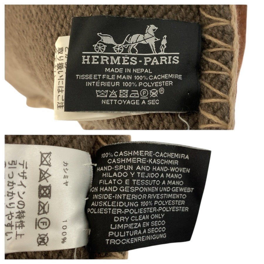 24642
HERMES エルメス Hピタゴラス グレー ワインレッド カシミヤ インテリア クッション 男女兼用 レディース ABP56
