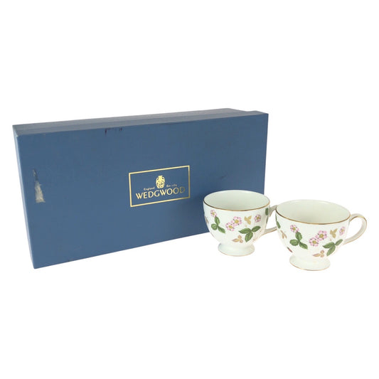 24667
Wedgwood ウェッジウッド ワイルド ストロベリー ピオニー ホワイト マルチカラー / ファイン ボーン チャイナ 1053377 マグカップ ペアティーカップ レディース A8