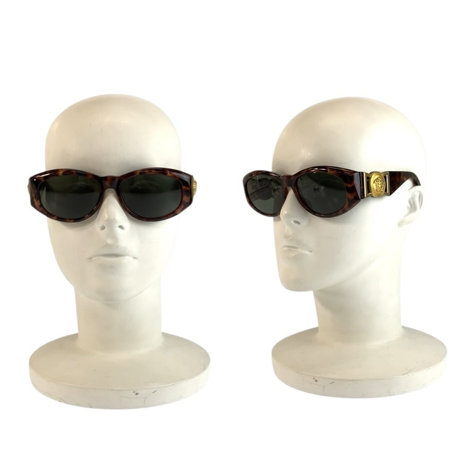 24688
VERSACE ヴェルサーチ メデューサ ブラウン ゴールド プラスチック MOD 424 COL 869 OD サングラス 男女兼用 オーバル レディース AB14