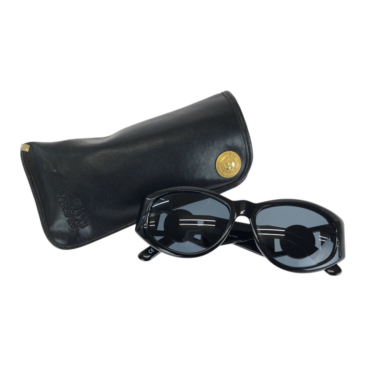 24691
VERSACE ヴェルサーチ ヴィンテージ メデューサ ブラック 黒 ゴールド金具 プラスチック / メタル MOD 424 サングラス 男女兼用 オーバル レディース A22