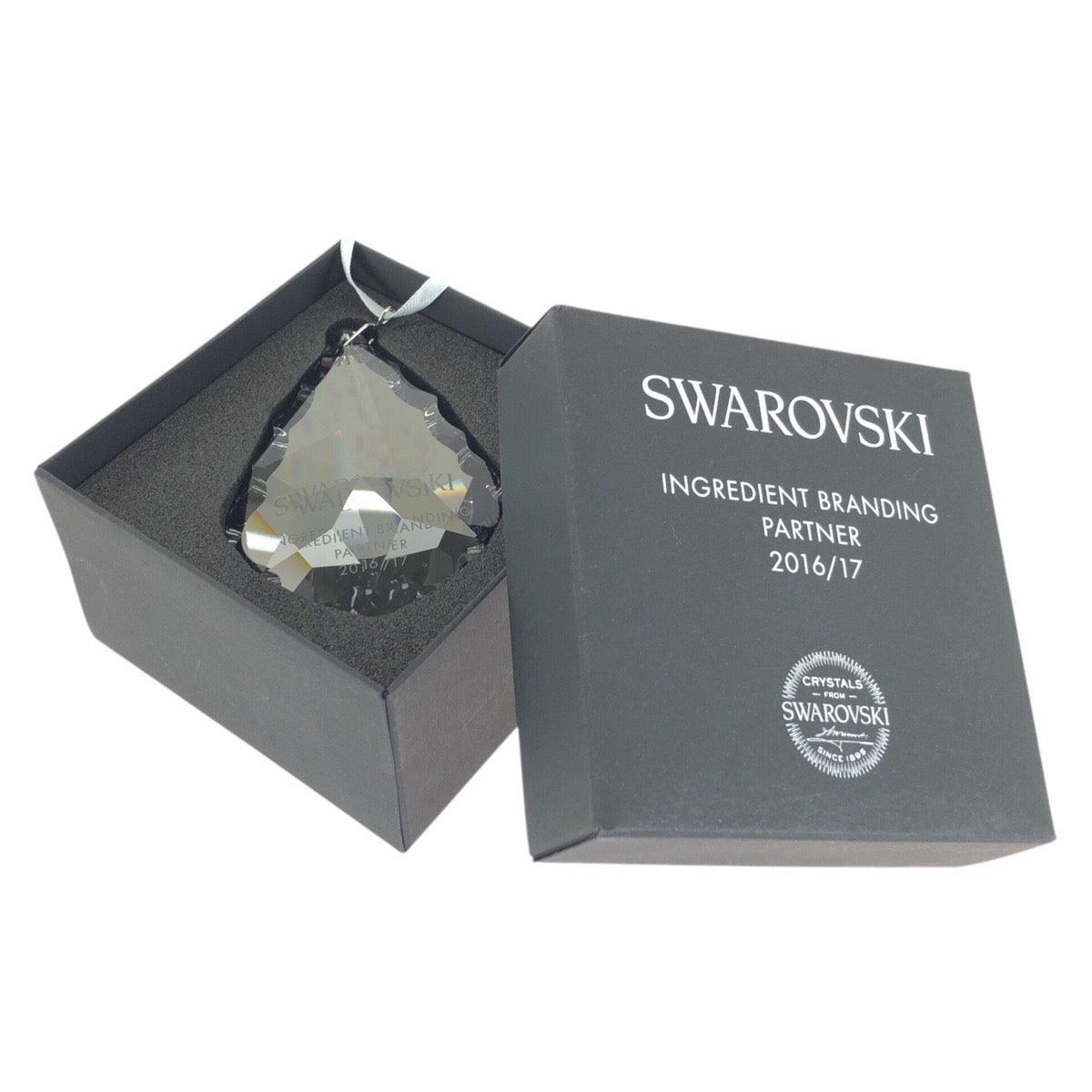 24706
SWAROVSKI スワロフスキー クリスタルオーナメント ペンデローク型 グレー クリア シルバー金具 クリスタル その他雑貨 オーナメント レディース SA3