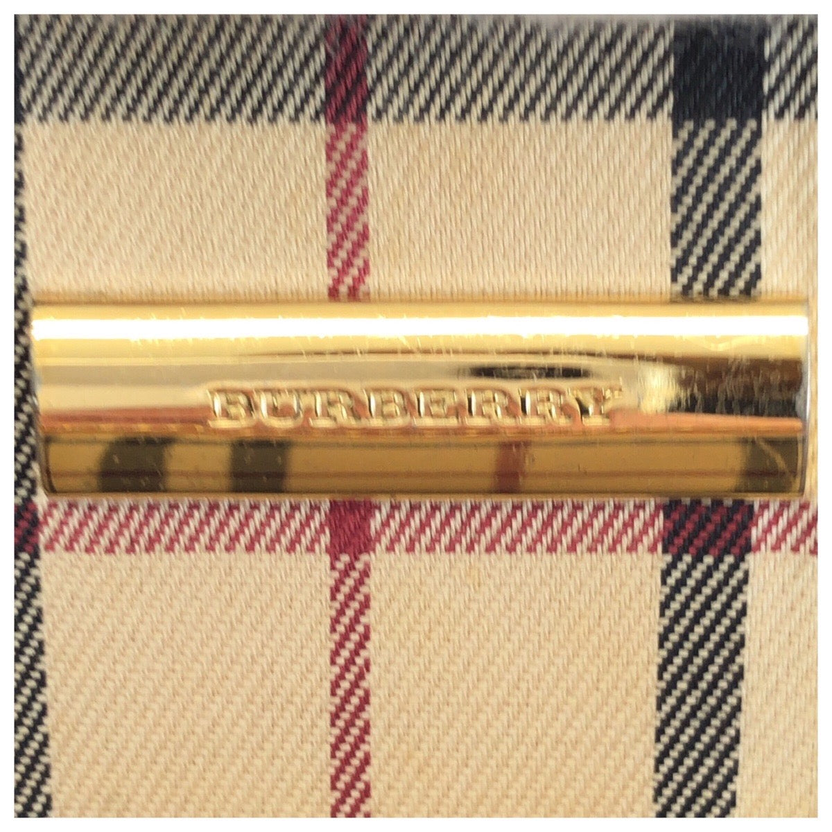24726
BURBERRY バーバリー ロゴ ベージュ ゴールド金具 レザー ショルダーバッグ ハンドバッグ レディース AB21