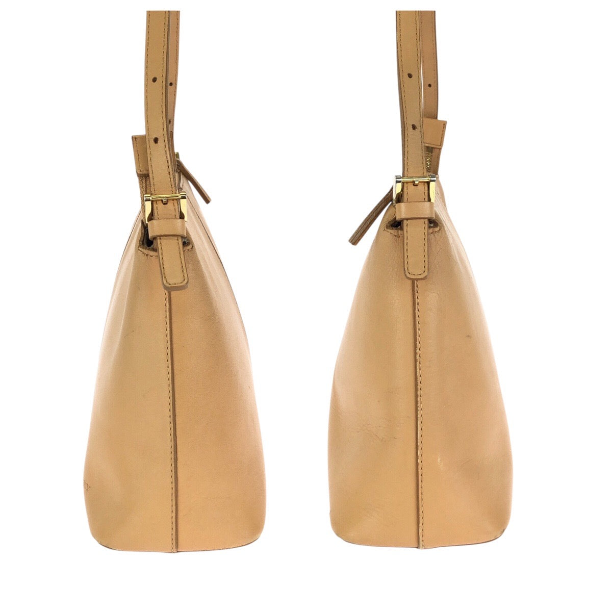 24726
BURBERRY バーバリー ロゴ ベージュ ゴールド金具 レザー ショルダーバッグ ハンドバッグ レディース AB21