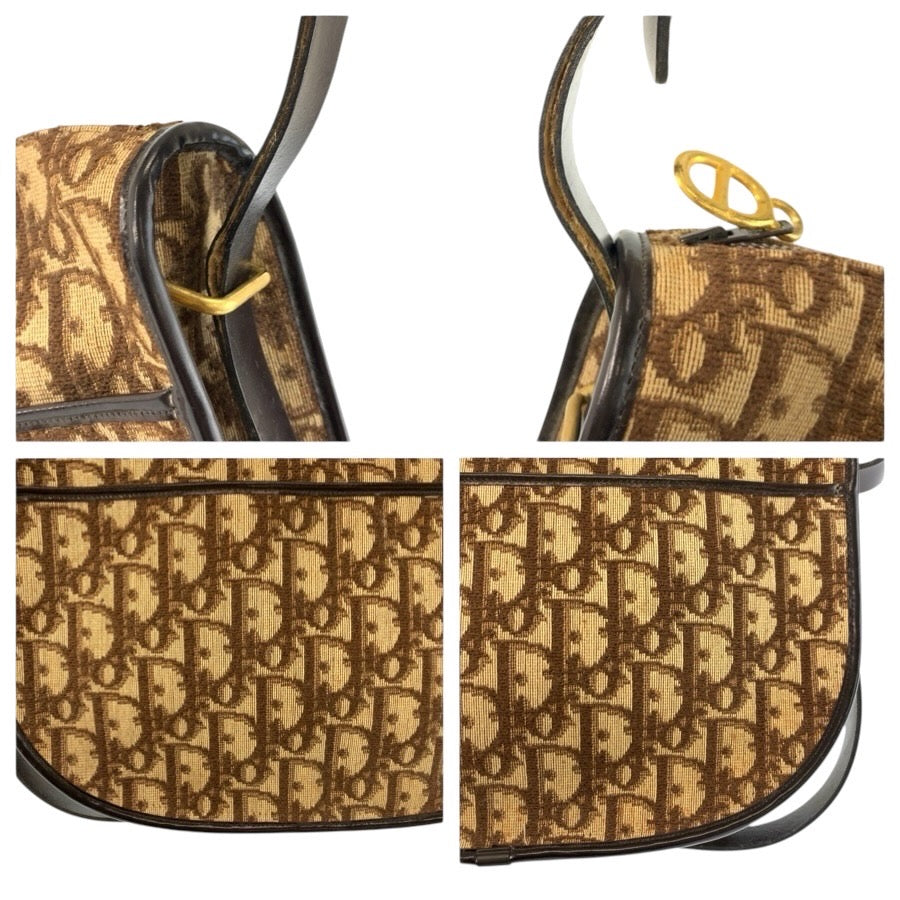 24731
Christian Dior クリスチャンディオール ヴィンテージ トロッター CDロゴ ブラウン ゴールド金具 キャンバス / レザー ハンドバッグ レディース AB35