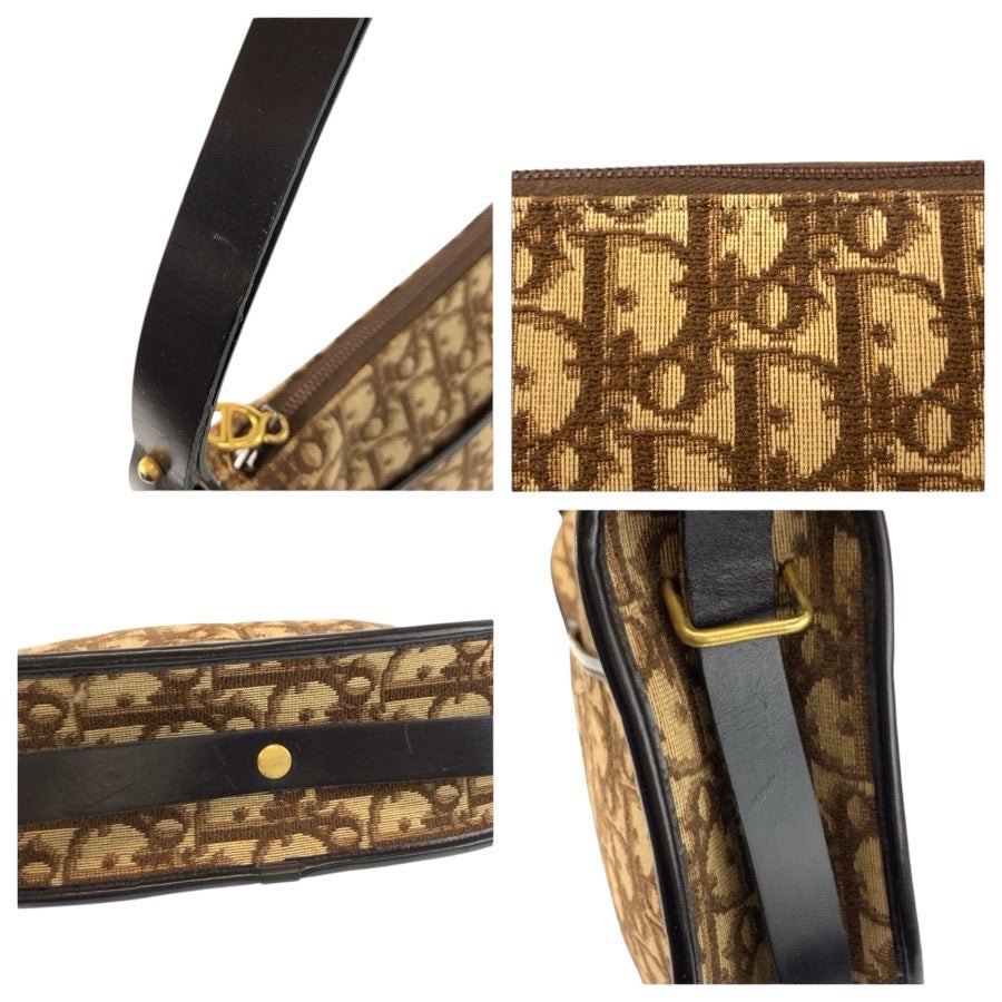 24731
Christian Dior クリスチャンディオール ヴィンテージ トロッター CDロゴ ブラウン ゴールド金具 キャンバス / レザー ハンドバッグ レディース AB35