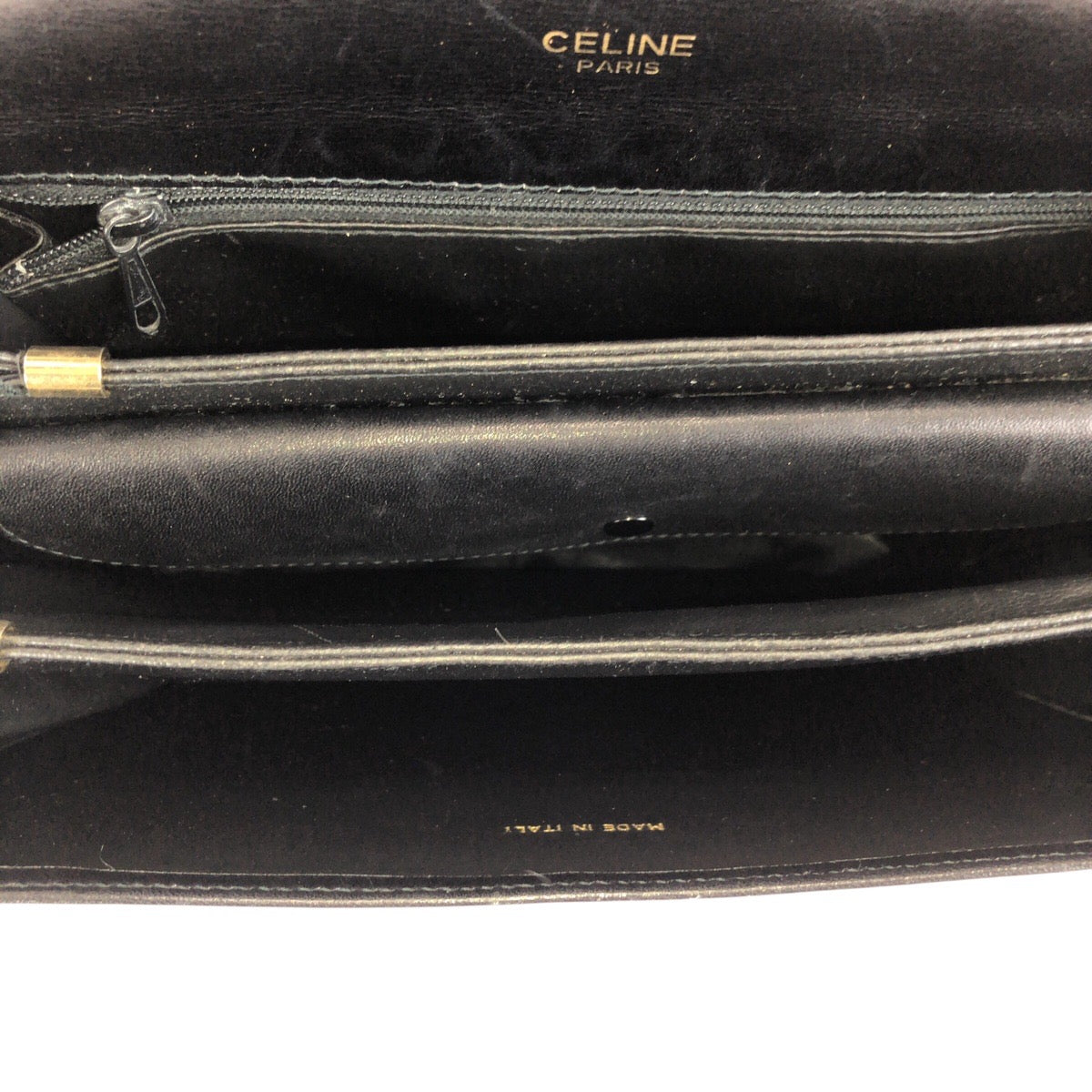 24733
CELINE セリーヌ ヴィンテージ ホースキャリッジ 馬車金具 ブラック 黒 ゴールド金具 レザー ショルダーバッグ ポシェット レディース ABP56