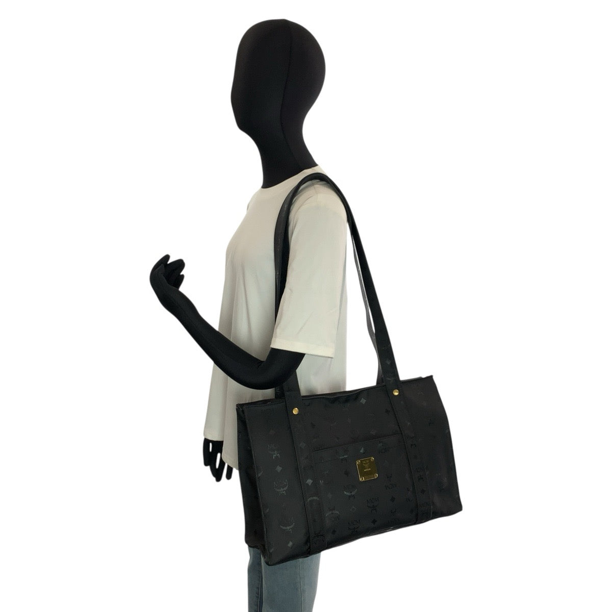 24745
MCM エム シー エム ヴィセトス ブラック 黒 ゴールド金具 PVC トートバッグ ショルダーバッグ レディース ABP21
