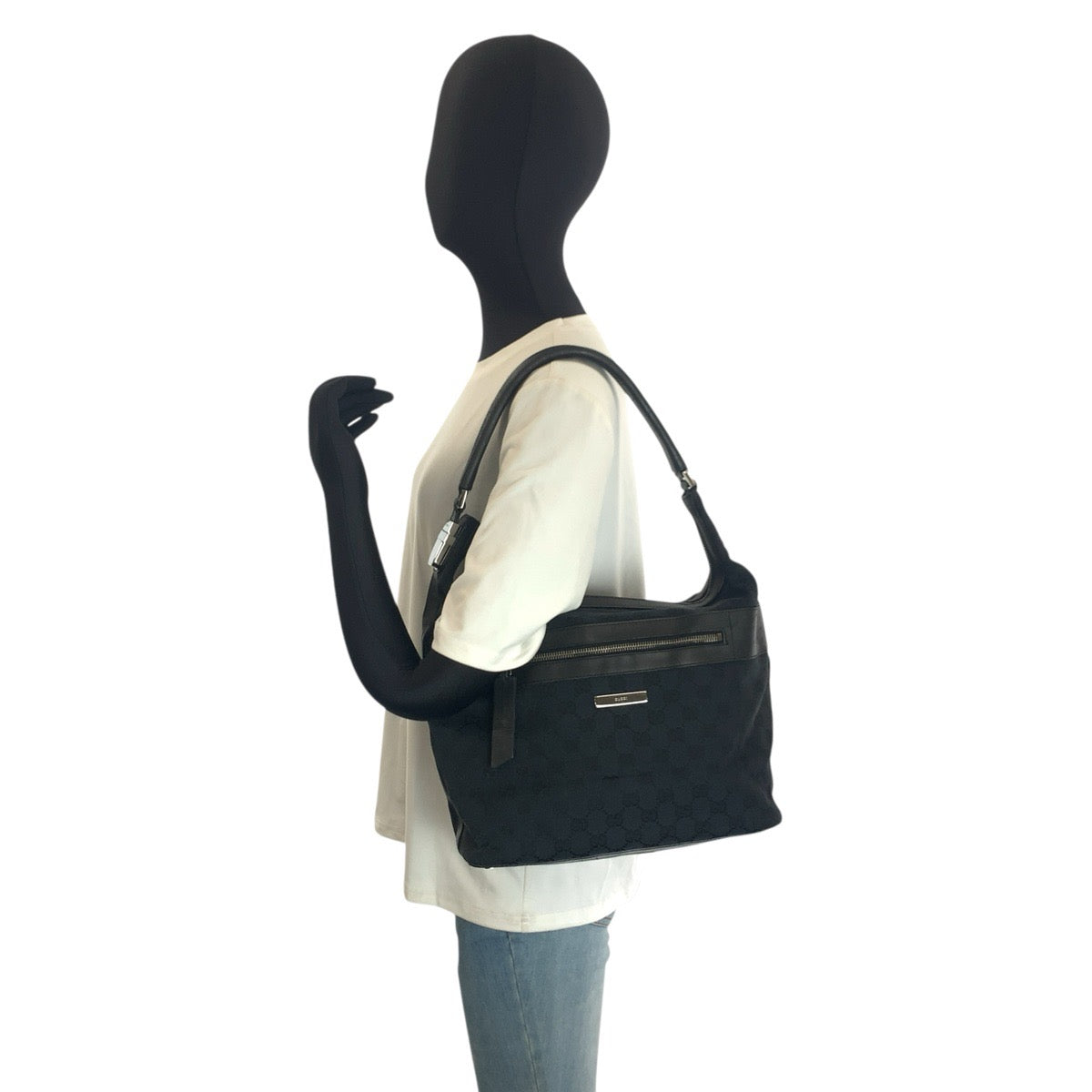 24752
GUCCI グッチ ブラック 黒 シルバー金具 GGキャンバス / レザー 001 4298 ショルダーバッグ レディース AB23