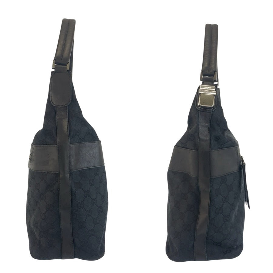 24752
GUCCI グッチ ブラック 黒 シルバー金具 GGキャンバス / レザー 001 4298 ショルダーバッグ レディース AB23