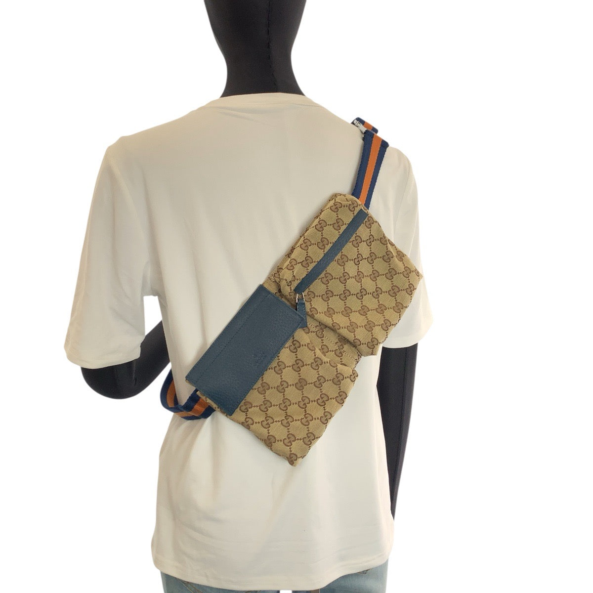 24754
GUCCI グッチ シェリーライン ブラウン ブルー シルバー金具 GGキャンバス / レザー 28566 491404 ボディバッグ ウエストポーチ バムバッグ レディース A49