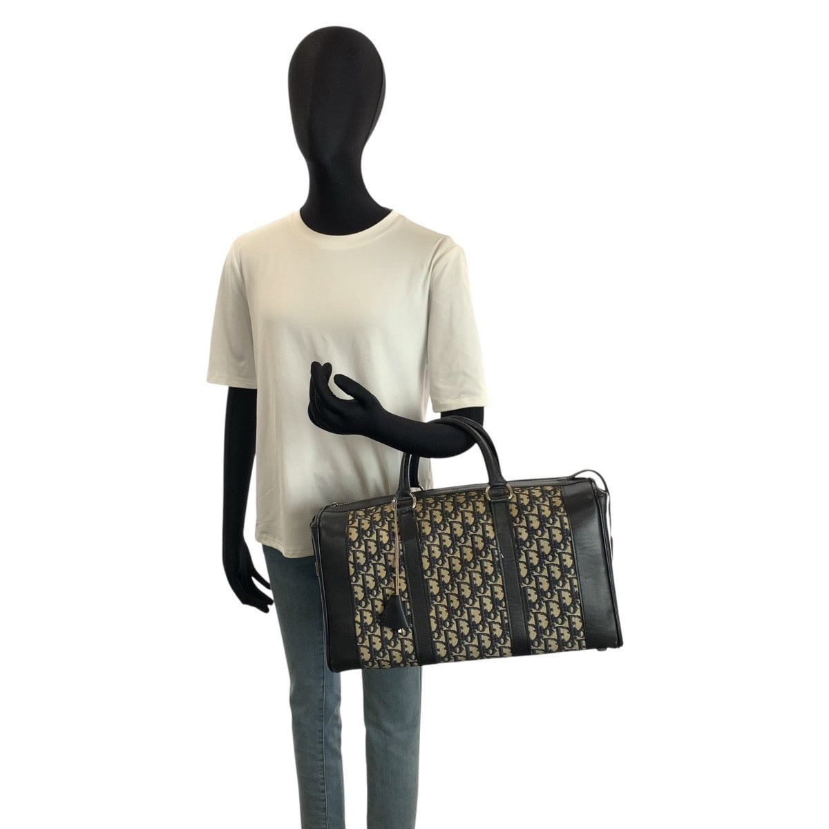 24761
Christian Dior クリスチャンディオール ヴィンテージ トロッター ネイビー シルバー金具 キャンバス / レザー ボストンバッグ ハンドバッグ レディース AB49