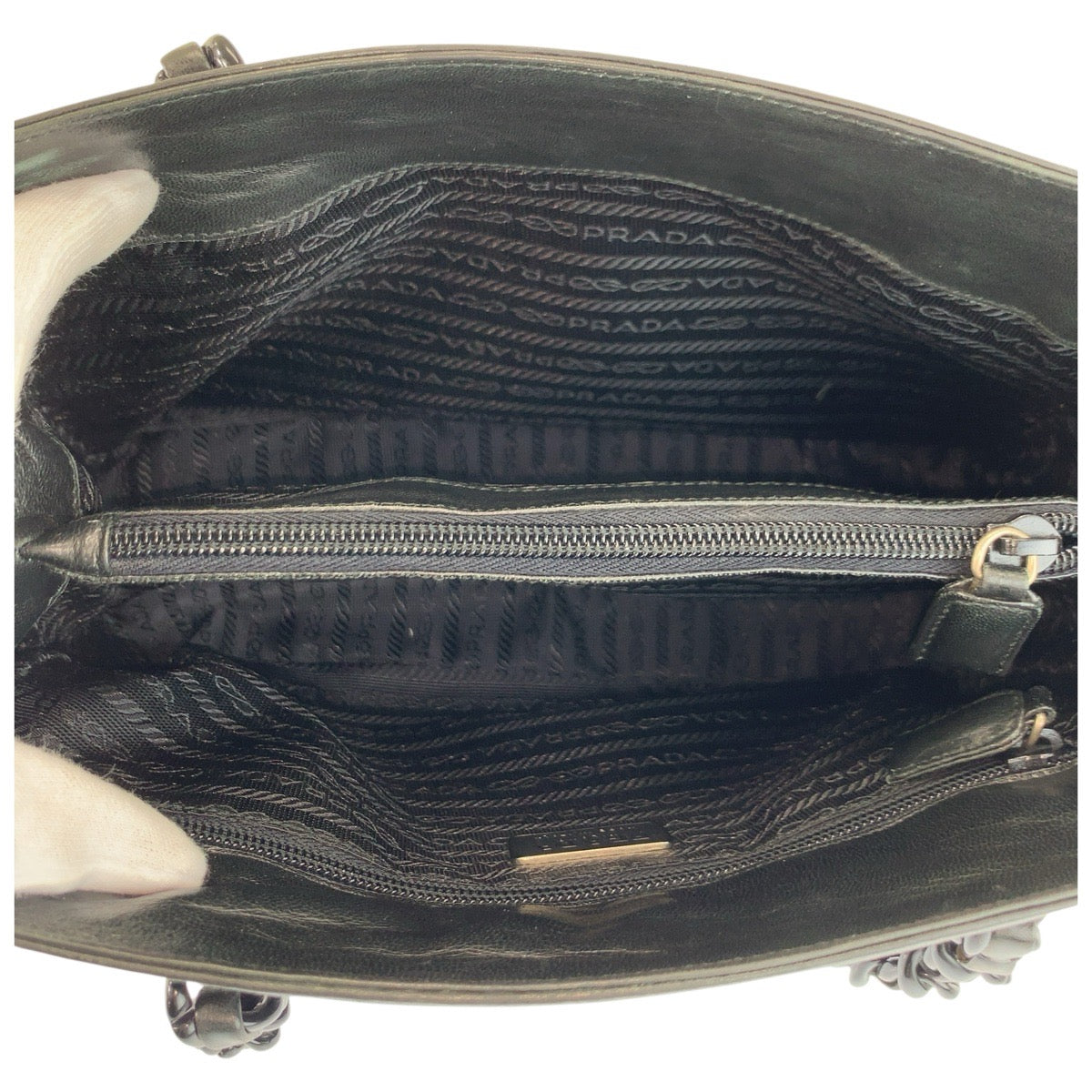 24767
PRADA プラダ ブラック 黒 レザー ハンドバッグ トートバッグ レディース AB35