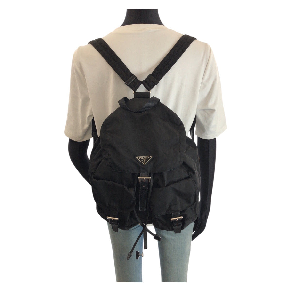 24773
PRADA プラダ テスート 三角ロゴプレート ブラック 黒 シルバー金具 ナイロン / レザー リュックサック バックパック レディース AB35