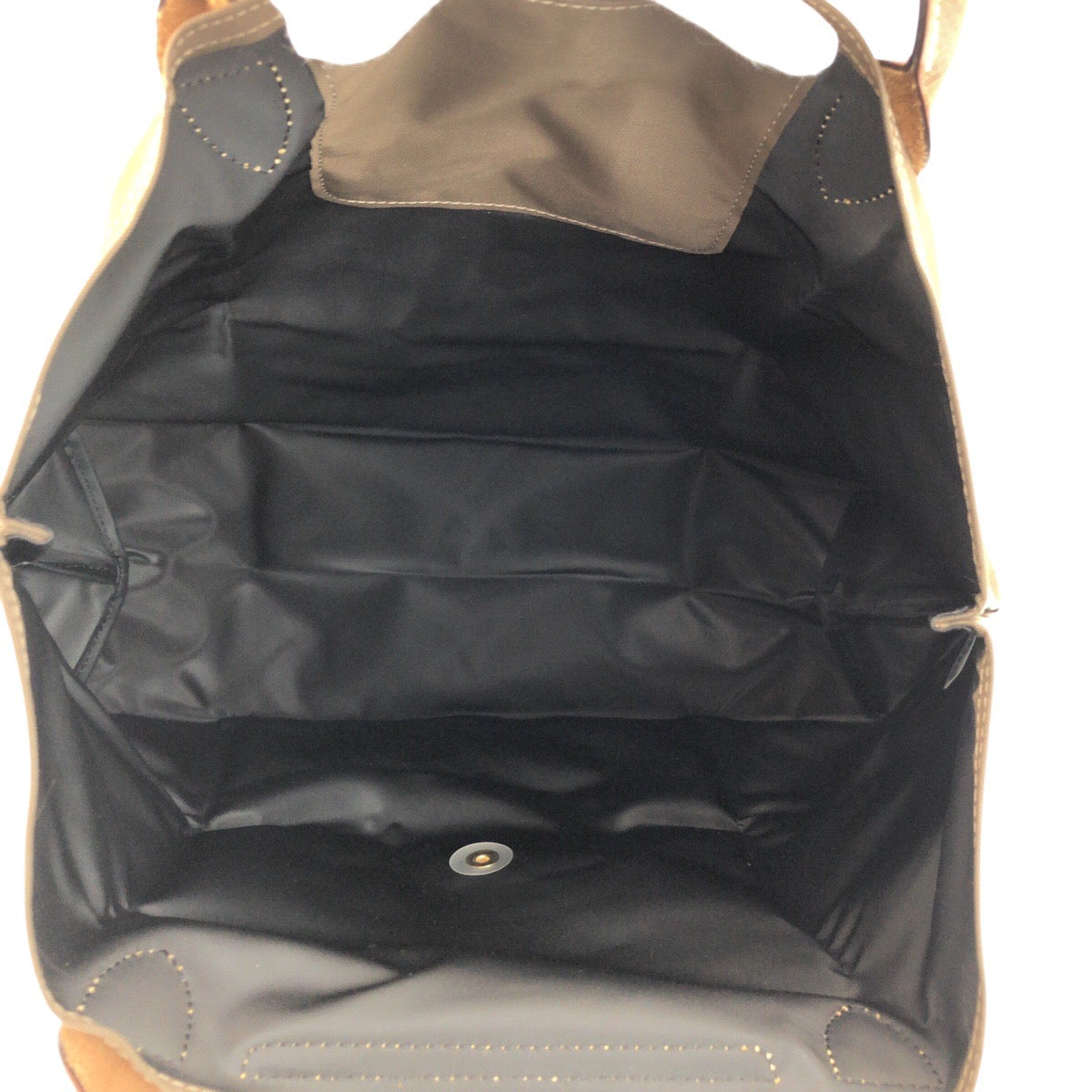 24775
Longchamp ロンシャン ル・プリアージュ カーキ ブラウン ゴールド金具 ナイロン / レザー 2704089015 ハンドバッグ トートバッグ レディース A14