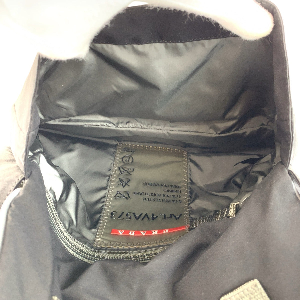 24786
PRADA プラダ プラダスポーツ ブラック グレー シルバー金具 ナイロン ボディバッグ ウエストポーチ バムバッグ レディース A36