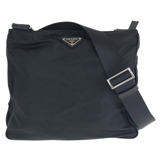 24795
PRADA プラダ テスート サフィアーノ 三角ロゴプレート ブラック 黒 シルバー金具 ナイロン / レザー ショルダーバッグ 男女兼用 レディース ABP36