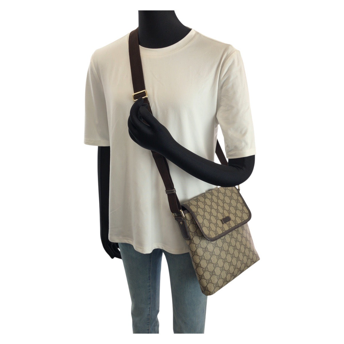 24810
GUCCI グッチ ベージュ ブラウン ゴールド金具 GGスプリームキャンバス / レザー 223666 ショルダーバッグ メッセンジャーバッグ レディース ABP42