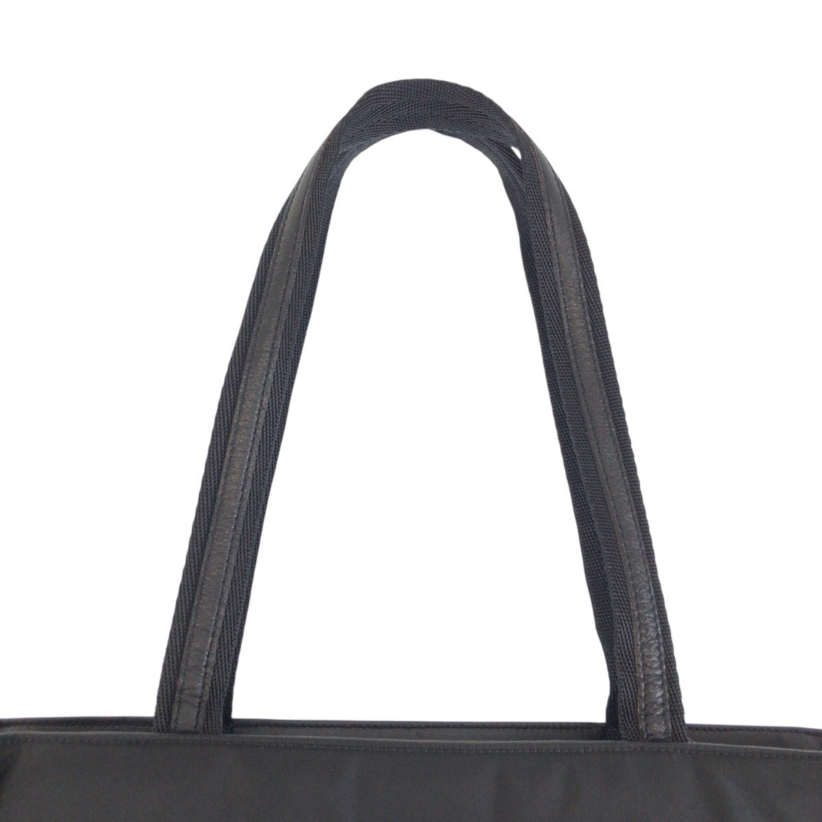 24815
PRADA プラダ テスート 三角ロゴプレート ブラック 黒 シルバー金具 ナイロン / レザー トートバッグ ショルダーバッグ レディース A42