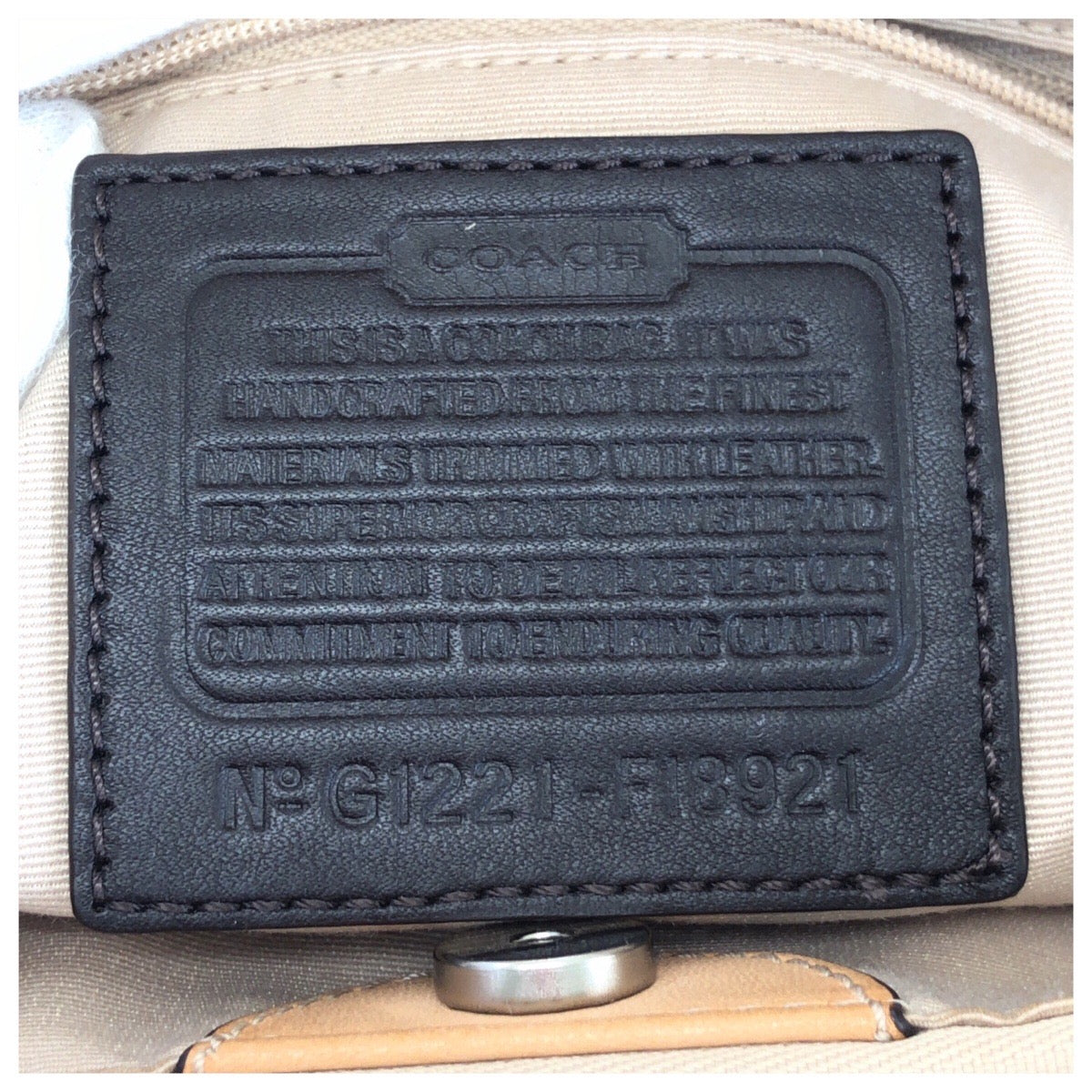 24818
COACH コーチ シグネチャー ブラウン ライトブラウン シルバー金具 PVC / レザー F18921 トートバッグ ショルダーバッグ レディース AB8
