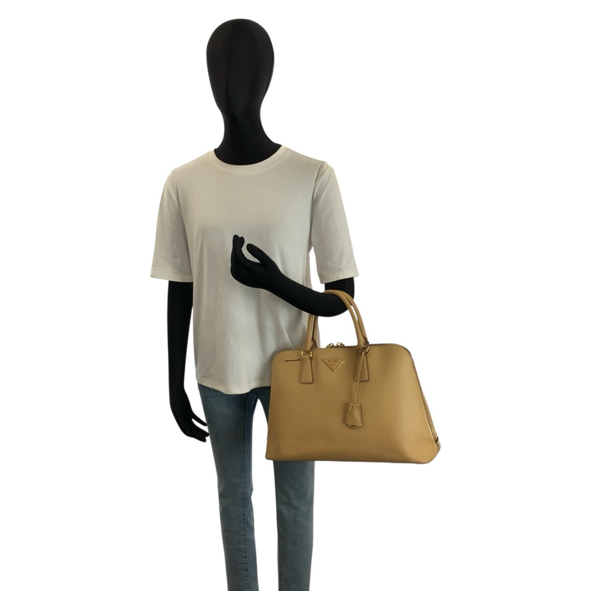 24869
PRADA プラダ サフィアーノ 三角ロゴプレート ベージュ ゴールド金具 レザー ハンドバッグ トートバッグ レディース AB56