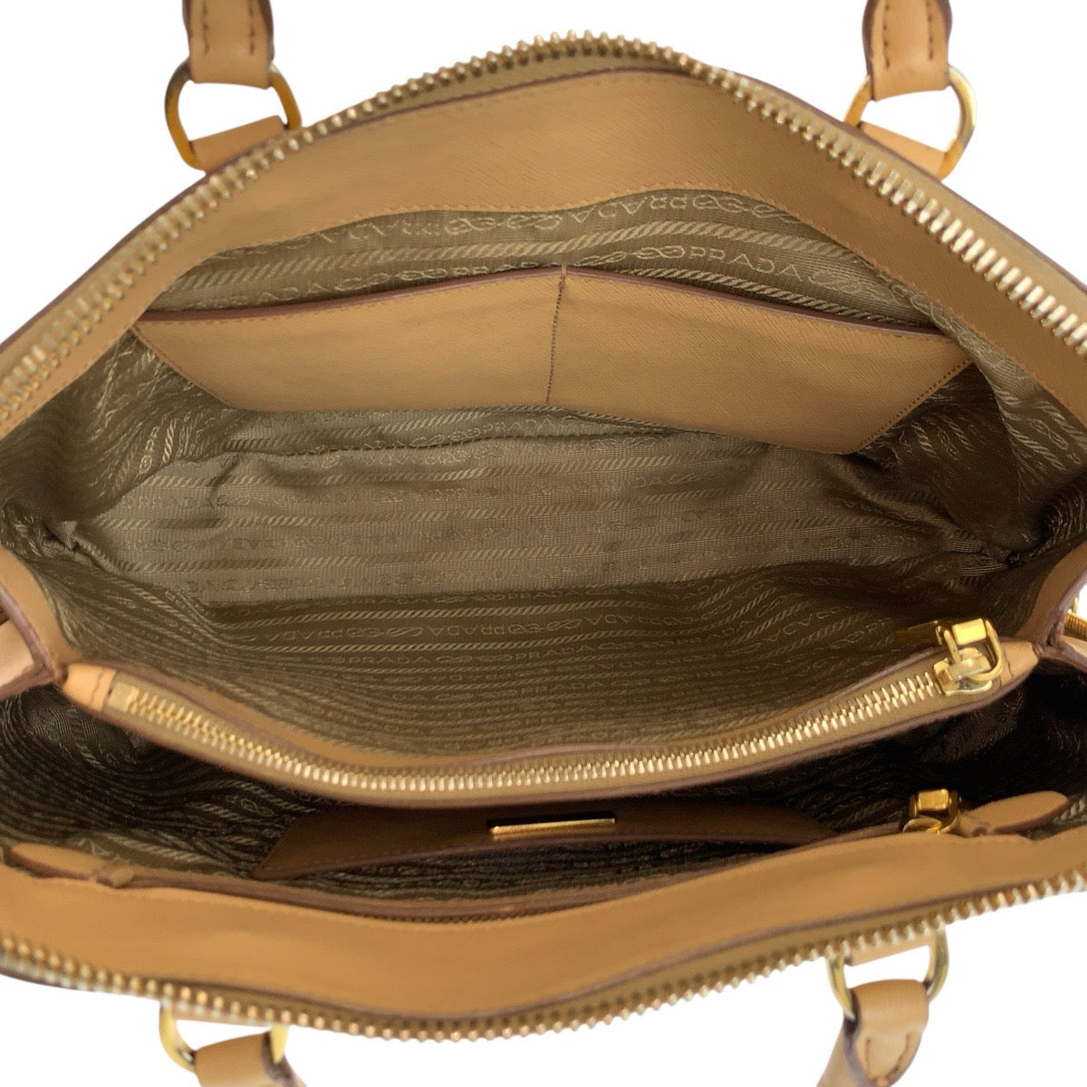 24869
PRADA プラダ サフィアーノ 三角ロゴプレート ベージュ ゴールド金具 レザー ハンドバッグ トートバッグ レディース AB56