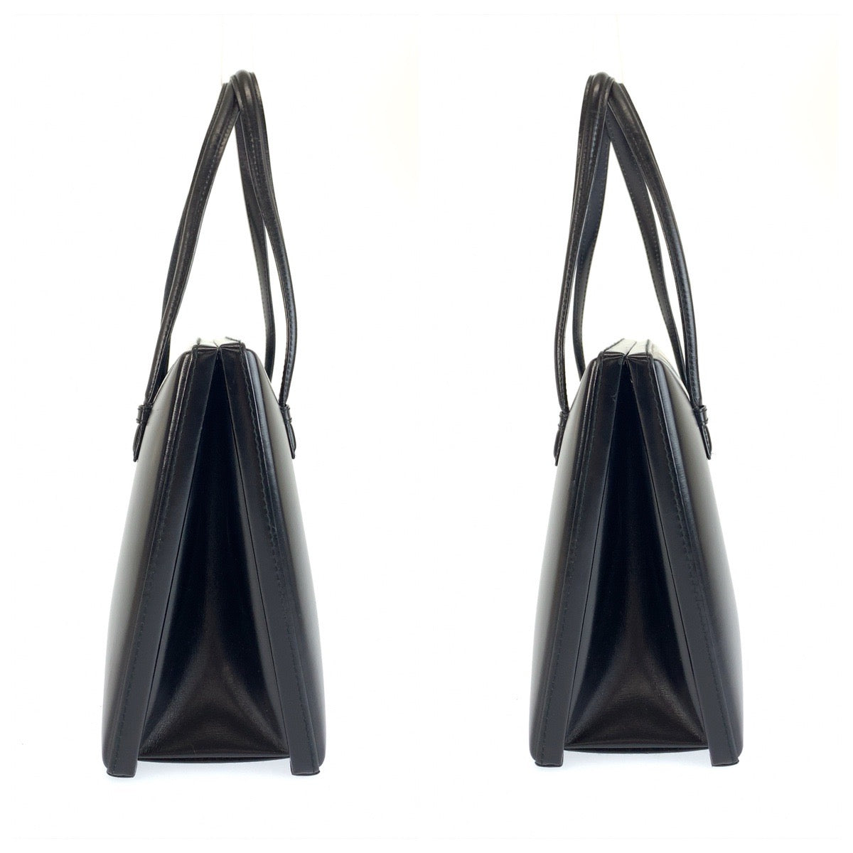 24885
LOEWE ロエベ ヴィンテージ ブラック ゴールド金具 レザー ハンドバッグ レディース AB