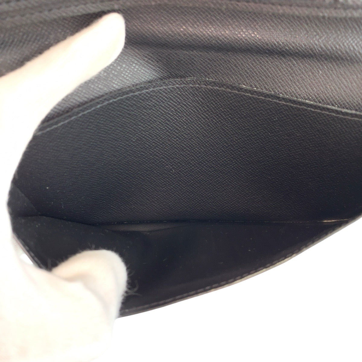 24897
LOUIS VUITTON ルイヴィトン ダミエ グラフィット ポルトフォイユ ロン ブラック 黒 PVC N62227 長財布 札入れ メンズ AB21