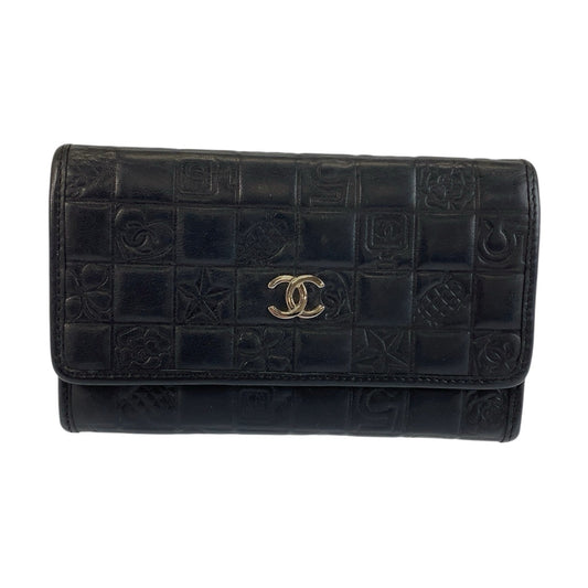 24905
CHANEL シャネル ココマーク 型押し ブラック 黒 シルバー金具 レザー 長財布 ロングウォレット レディース AB21