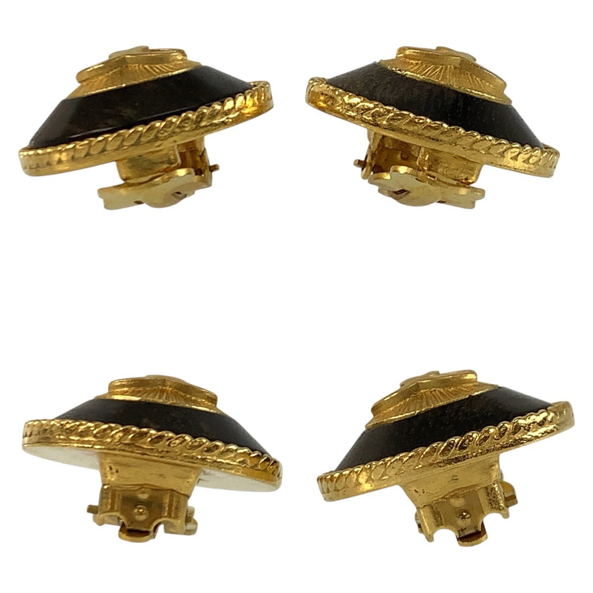 24933
CHANEL シャネル ココマーク ブラック 黒 ゴールド ウッド / メッキ イヤリング レディース A35