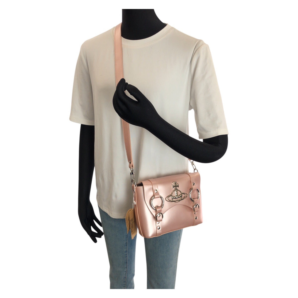 24961
Vivienne Westwood ヴィヴィアンウエストウッド BETTY ピンク シルバー金具 レザー ショルダーバッグ クラッチバッグ レディース N22