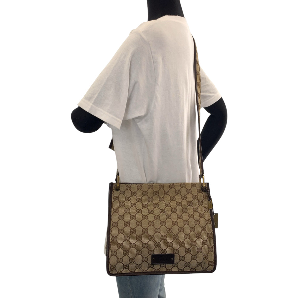 GUCCI グッチ プレートチャーム ベージュ ブラウン ゴールド金具 GGキャンバス 91762 ショルダーバッグ ポシェット レディース AB40