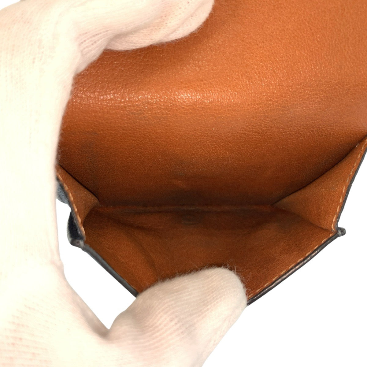 25020
LOEWE ロエベ トライフォールド ウォレット ネイビー ブラック ブラウン レザー 折財布 コンパクトウォレット レディース AB16