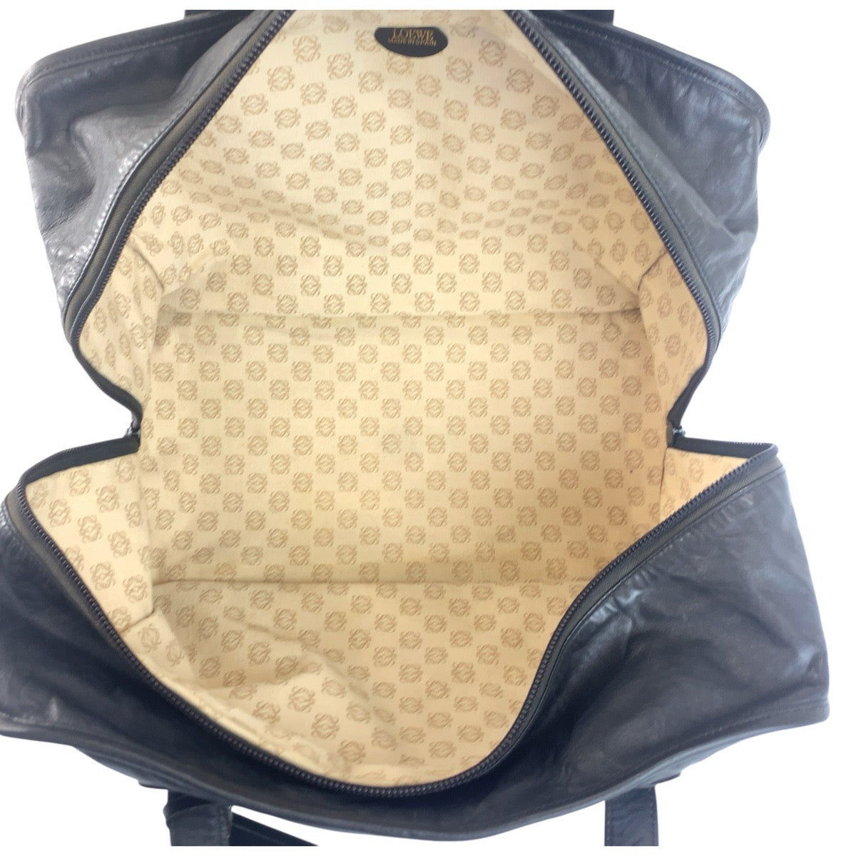 25098
LOEWE ロエベ アナグラム ブラック 黒 ゴールド金具 レザー ボストンバッグ ハンドバッグ レディース AB42