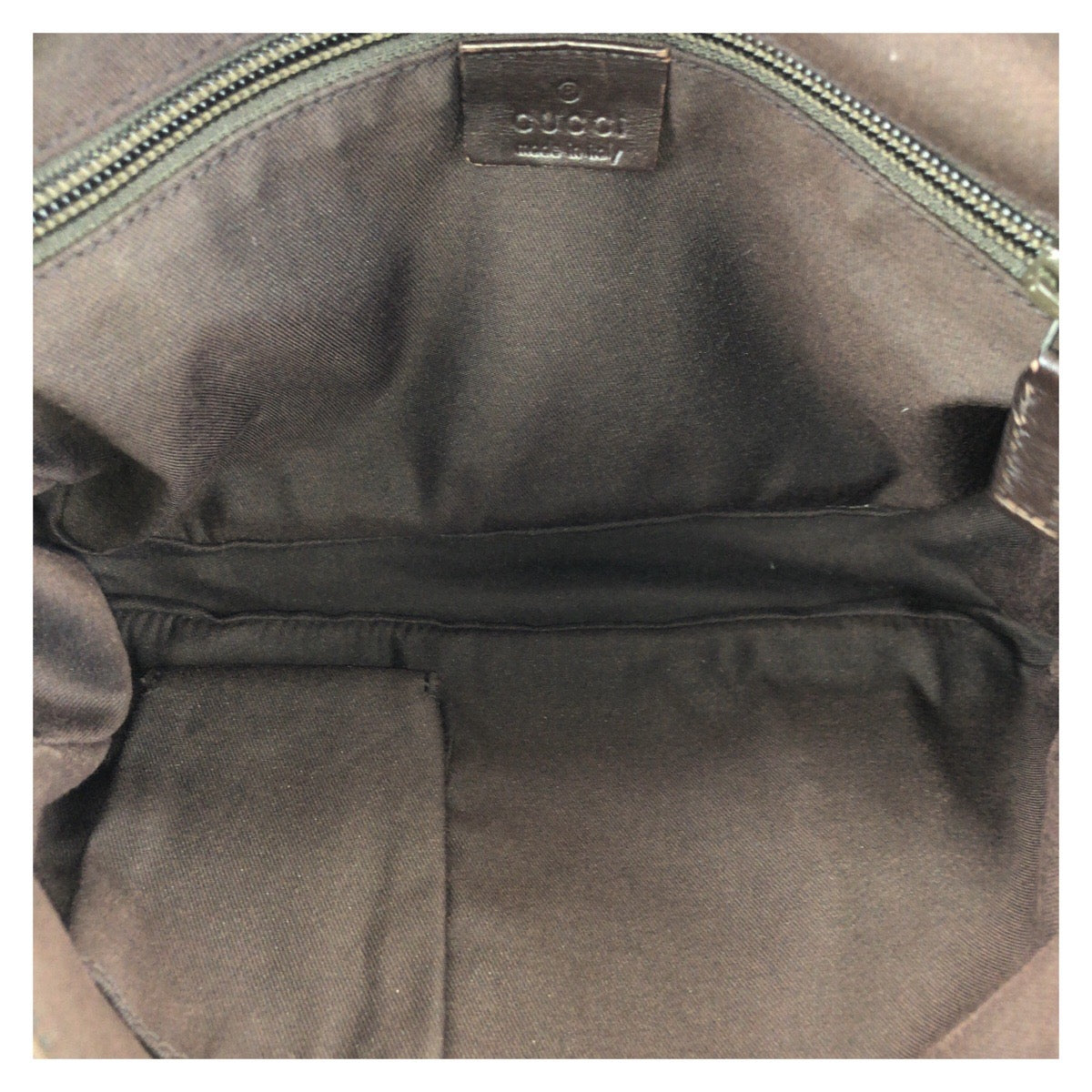 25105
GUCCI グッチ ベージュ ダークブラウン シルバー金具 GGキャンバス / レザー 145858 ショルダーバッグ メッセンジャーバッグ レディース B20