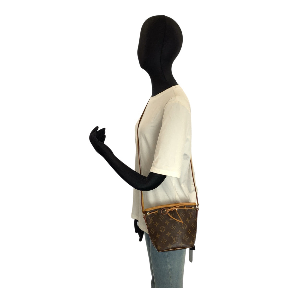 25123
LOUIS VUITTON ルイヴィトン モノグラム ナノ ノエ ブラウン ゴールド金具 PVC / レザー M41346 ショルダーバッグ ポシェット レディース ABP130