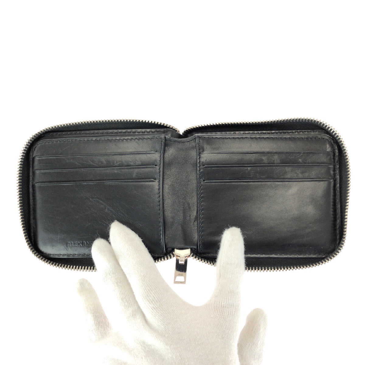 25133
Alexander Wang アレキサンダーワン 型押し ブラック 黒 シルバー金具 レザー 折財布 コンパクトウォレット メンズ ABP20