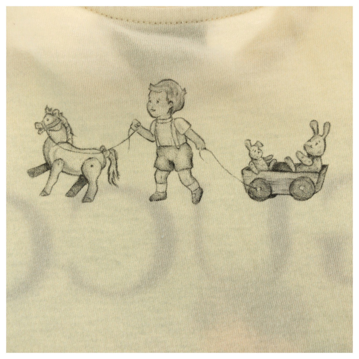 25146
GUCCI グッチ GUCCI×ピーターラビット サイズ24 ベビー ライトベージュ マルチカラー コットン 548034XJENA 半袖Ｔシャツ 男女兼用 キッズ ABP11