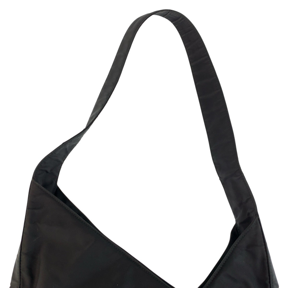 25157
PRADA プラダ テスート 三角ロゴプレート ブラック 黒 ナイロン ショルダーバッグ レディース AB35