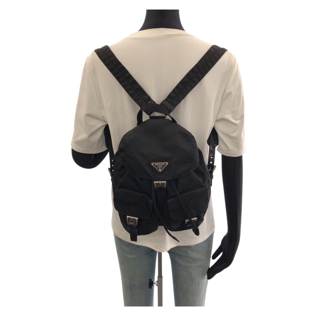 25162
PRADA プラダ テスート 三角ロゴプレート ブラック 黒 シルバー金具 ナイロン / レザー リュックサック バックパック レディース B28