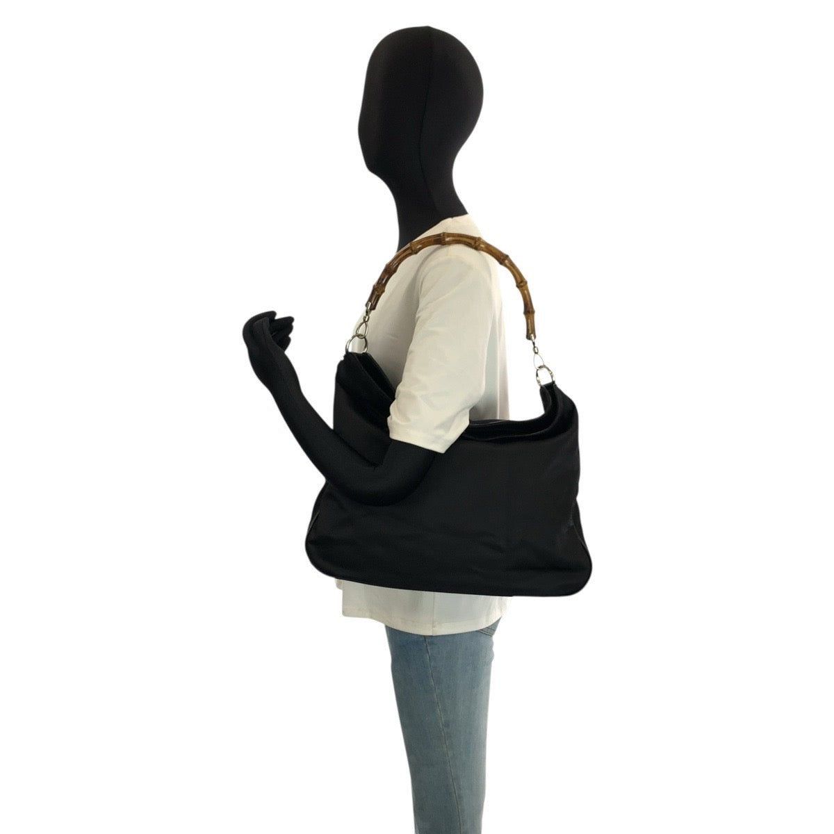 25202
GUCCI グッチ バンブー ブラック 黒 シルバー金具 ナイロン 001 2113 1577 ショルダーバッグ レディース AB20