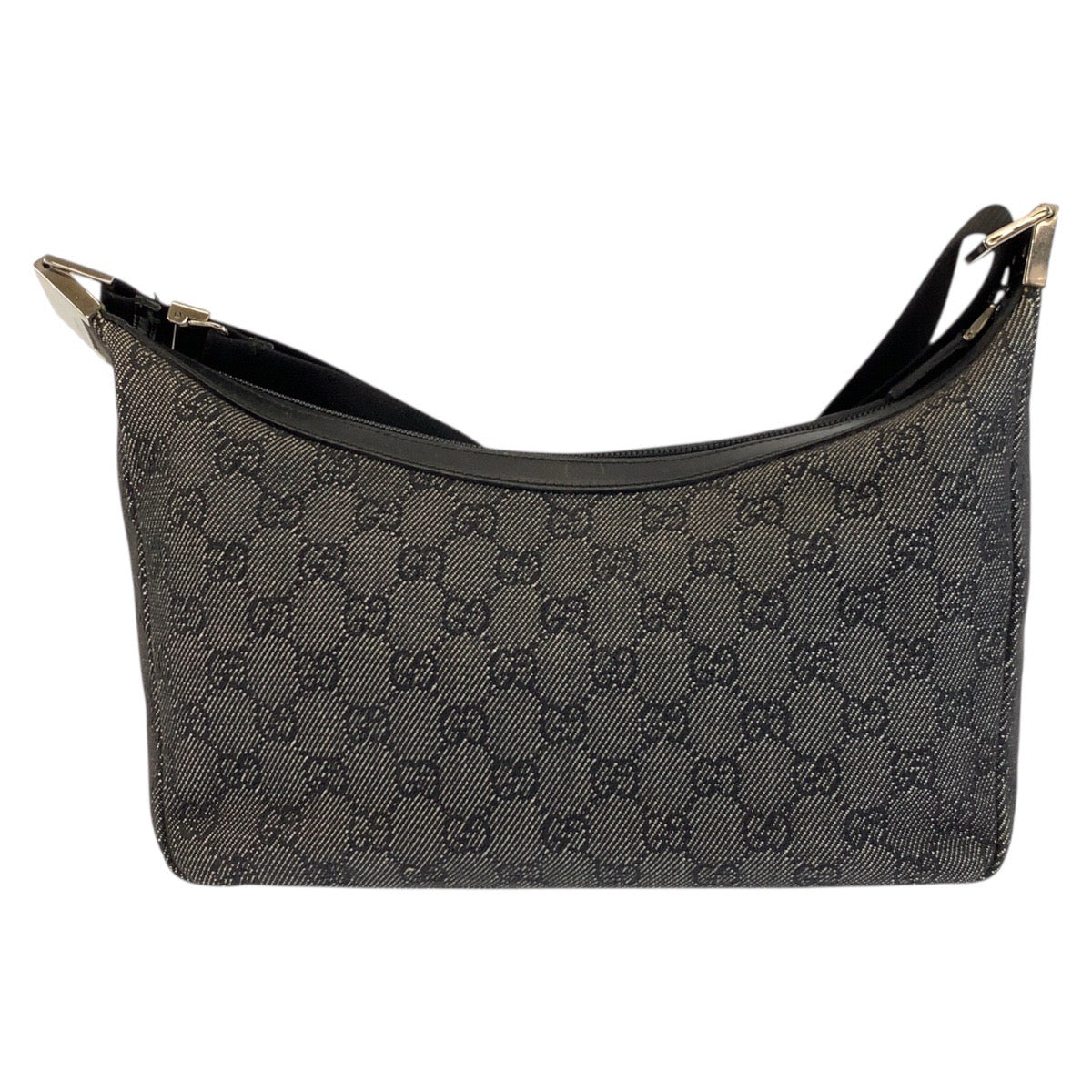 25207
GUCCI グッチ ブラック 黒 シルバー金具 GGキャンバス 35098 ショルダーバッグ ポシェット レディース A42
