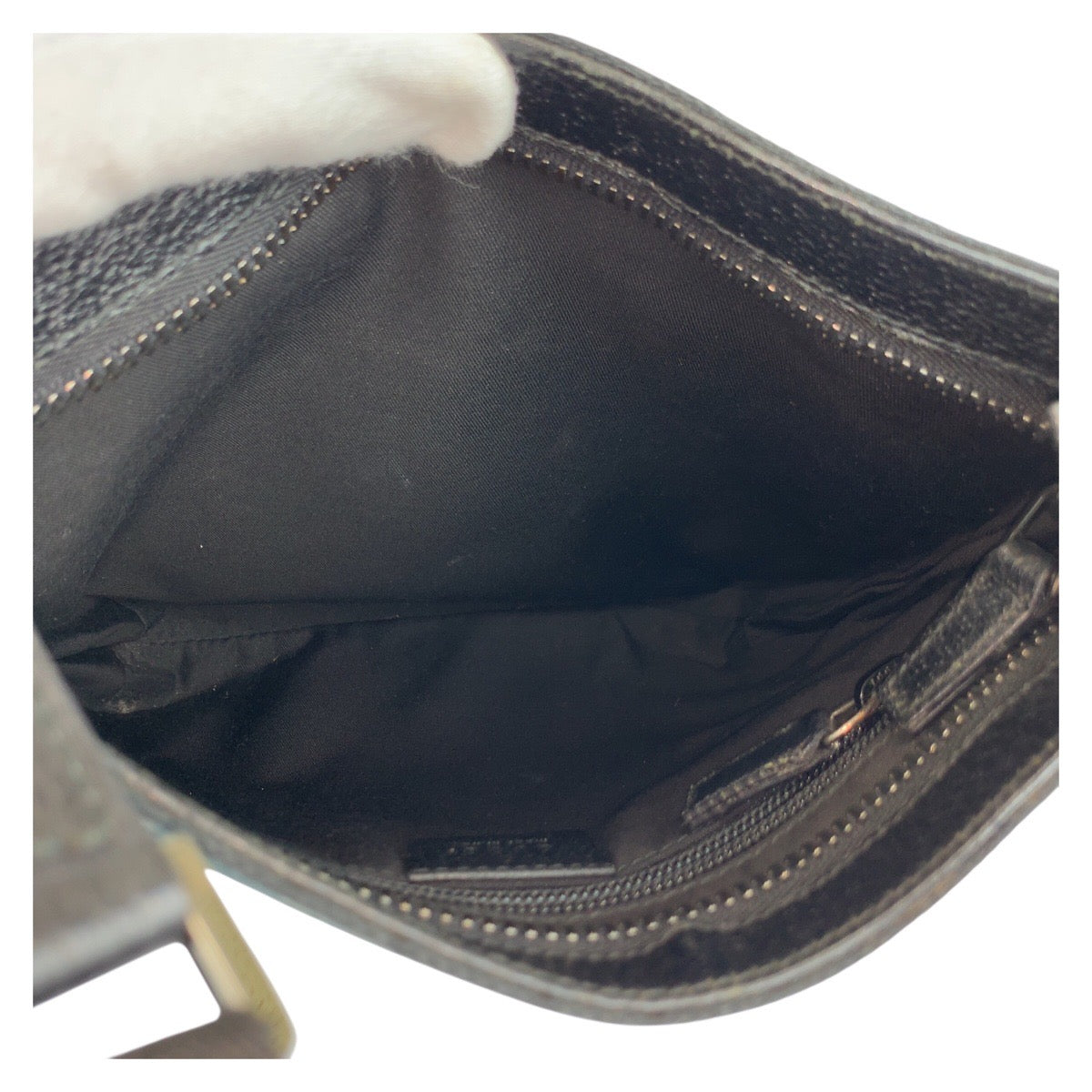 25220
GUCCI グッチ ブラック 黒 GGキャンバス 122798 ショルダーバッグ ポシェット レディース A42