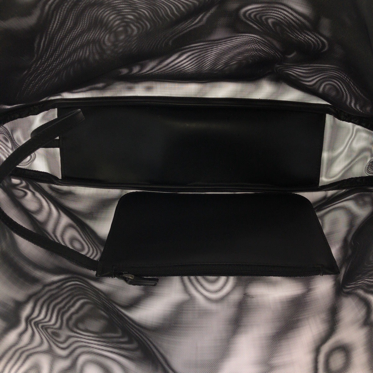 25221
GUCCI グッチ バンブー ブラック 黒 ガンメタ金具 ナイロン / レザー 001 5577 トートバッグ ショルダーバッグ レディース A35