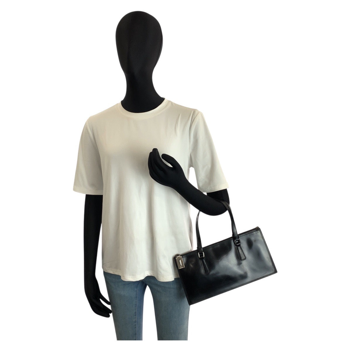 25228
PRADA プラダ ブラック 黒 シルバー金具 エナメル ハンドバッグ トートバッグ レディース AB35
