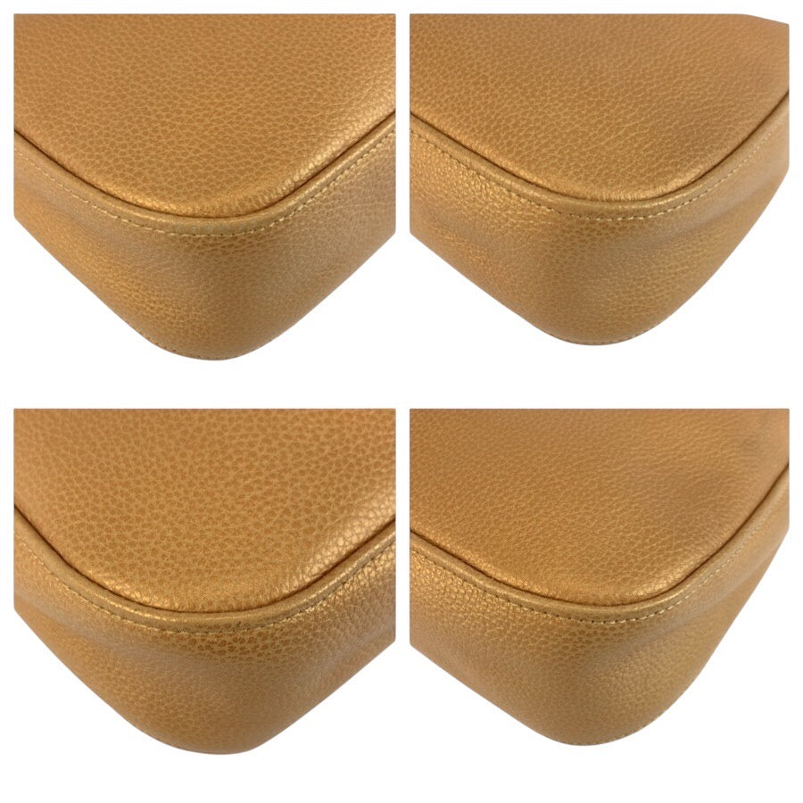25267
Longchamp ロンシャン ベージュ シルバー金具 レザー ショルダーバッグ ポシェット レディース A21