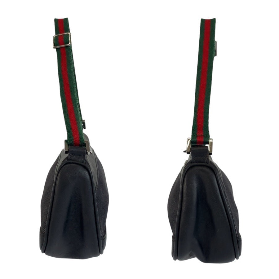 25274
GUCCI グッチ シェリーライン ブラック 黒 シルバー金具 キャンバス / レザー 92820 ハンドバッグ アクセサリーポーチ レディース ABP35