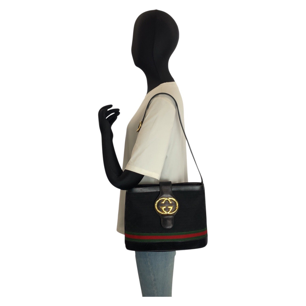 25276
GUCCI グッチ ヴィンテージ マイクロGG インターロッキング シェリーライン ブラック 黒 ゴールド金具 GGキャンバス / レザー ショルダーバッグ レディース AB35