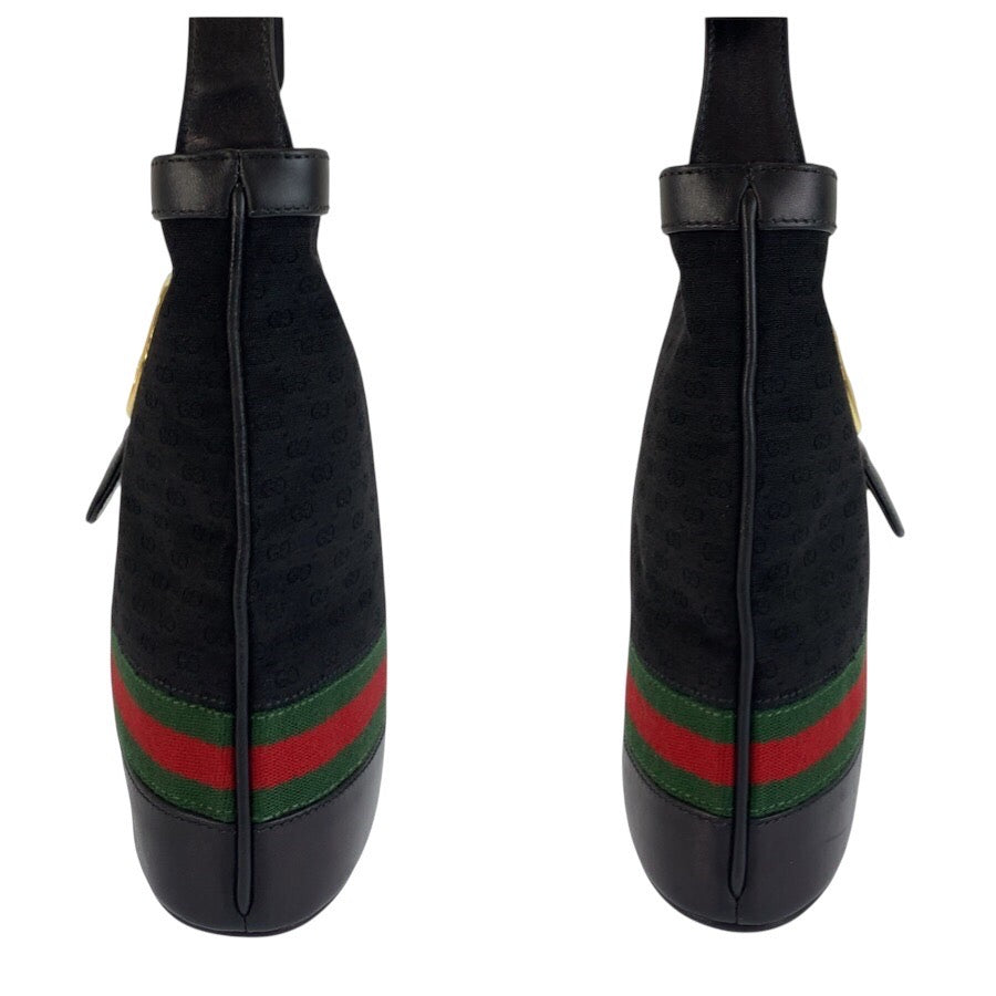 25276
GUCCI グッチ ヴィンテージ マイクロGG インターロッキング シェリーライン ブラック 黒 ゴールド金具 GGキャンバス / レザー ショルダーバッグ レディース AB35
