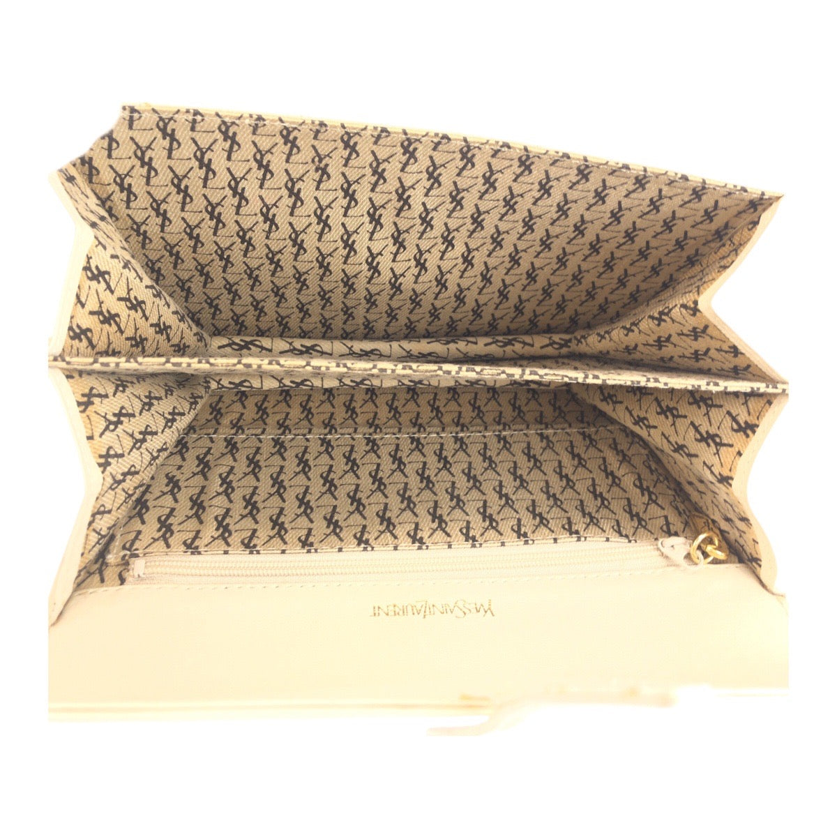 25278
YVES SAINT LAURENT イヴ サンローラン YSL キルティング ホワイト ゴールド金具 レザー ショルダーバッグ レディース ABP35