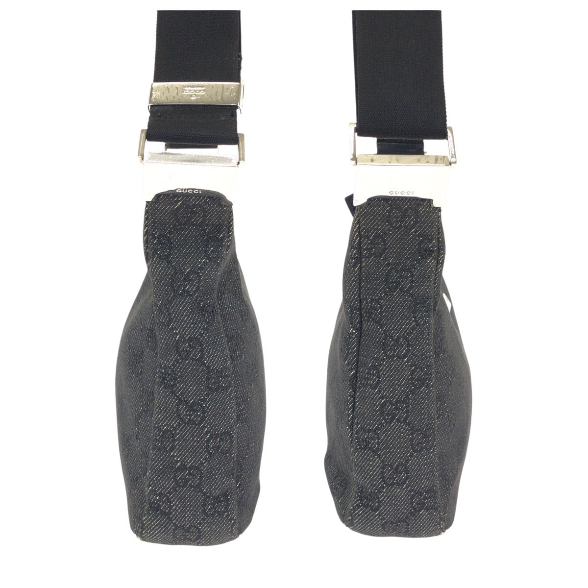 25292
GUCCI グッチ ブラック 黒 シルバー金具 GGキャンバス / レザー 35098 ショルダーバッグ レディース ABP35